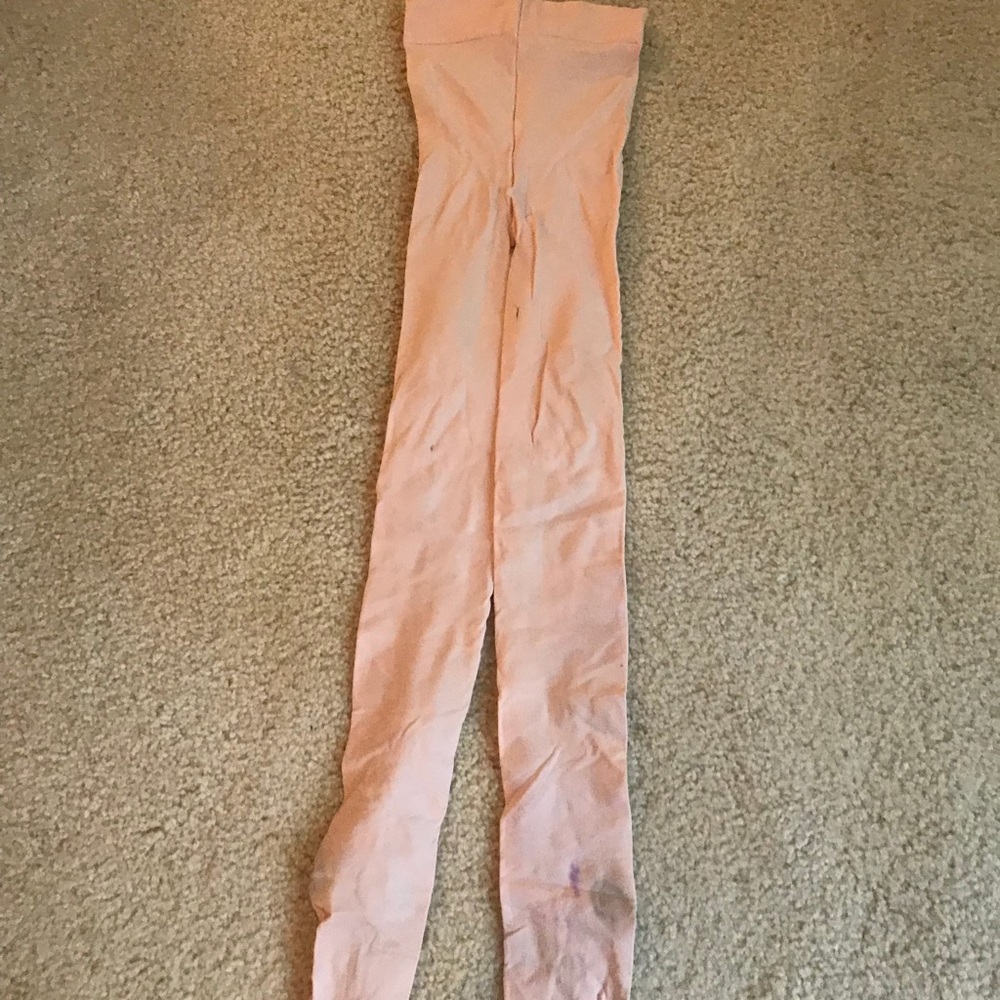 capezio pink tights